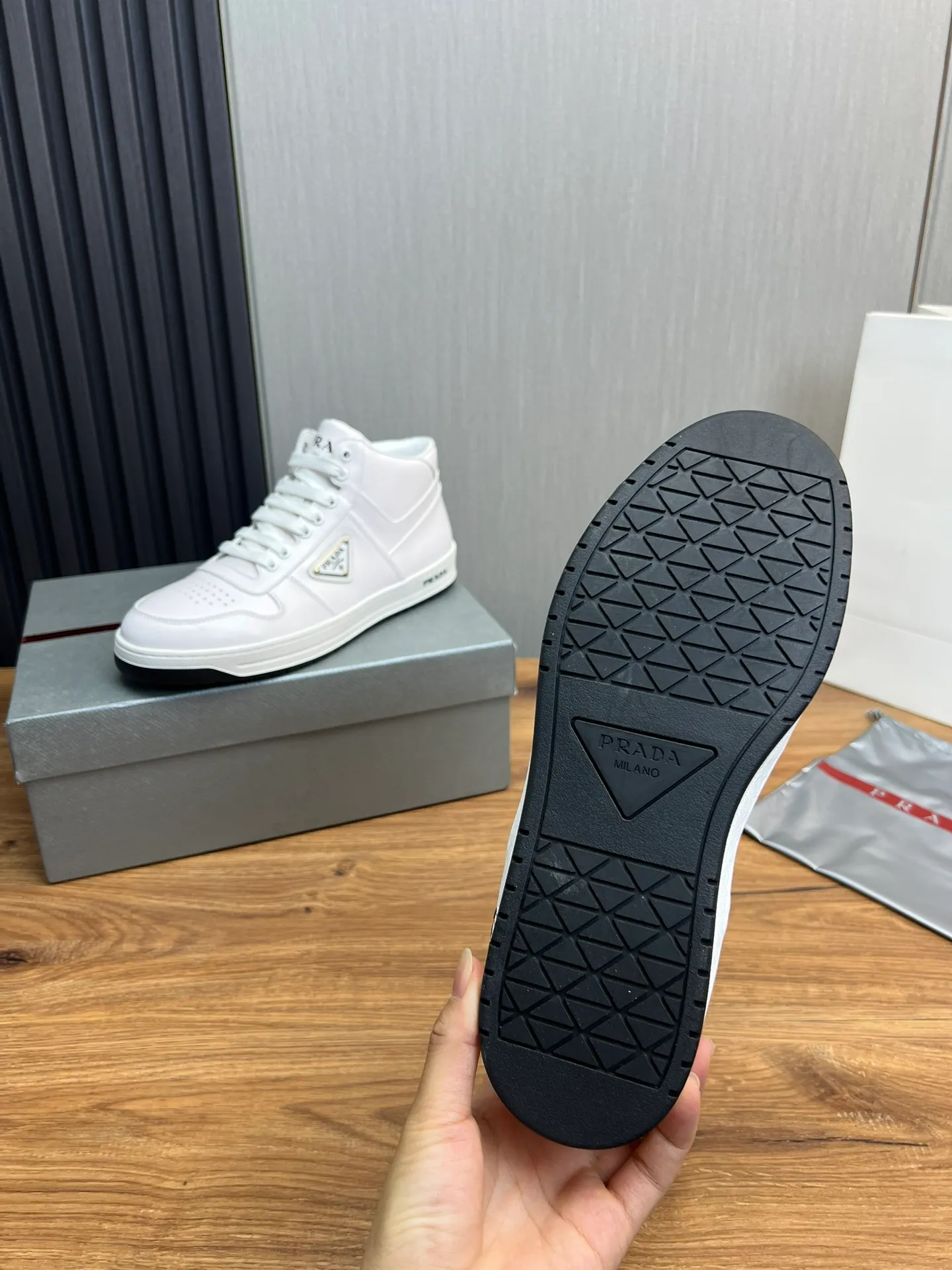 Men's shoes 💰620💰 [PRADA] Autumn and winter hot sale 🔥High quality shipment ✔️Original cowhide + cowhide lining, 1🆚1 replica, original sole, 38-45 (45 customized, non-refundable)